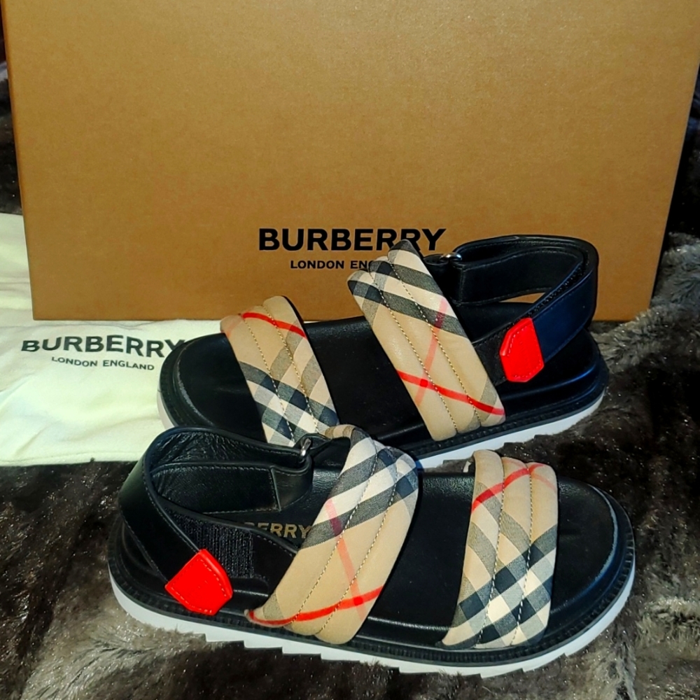 Burberry Brewster Check sandals
